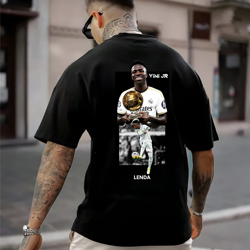 Camiseta Oversized - Vini Jr Bola de Ouro